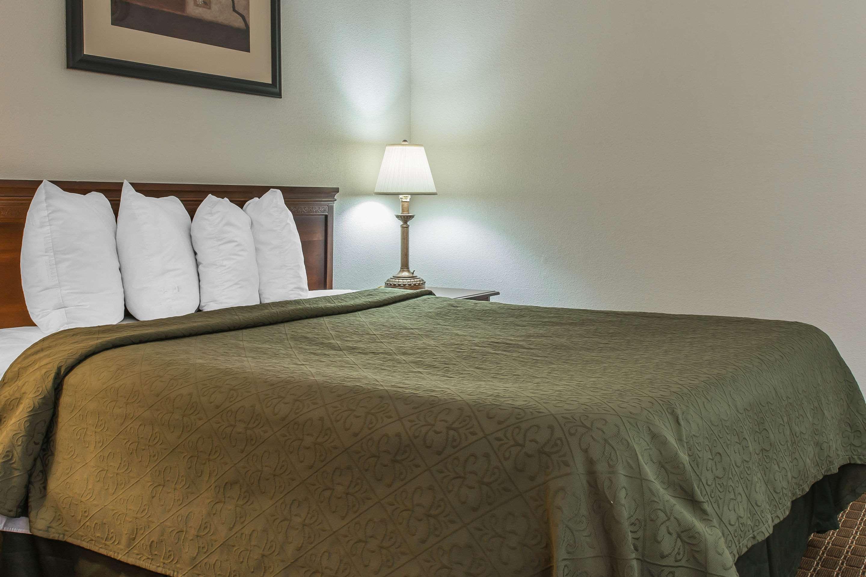 Rodeway Inn Brookville Esterno foto
