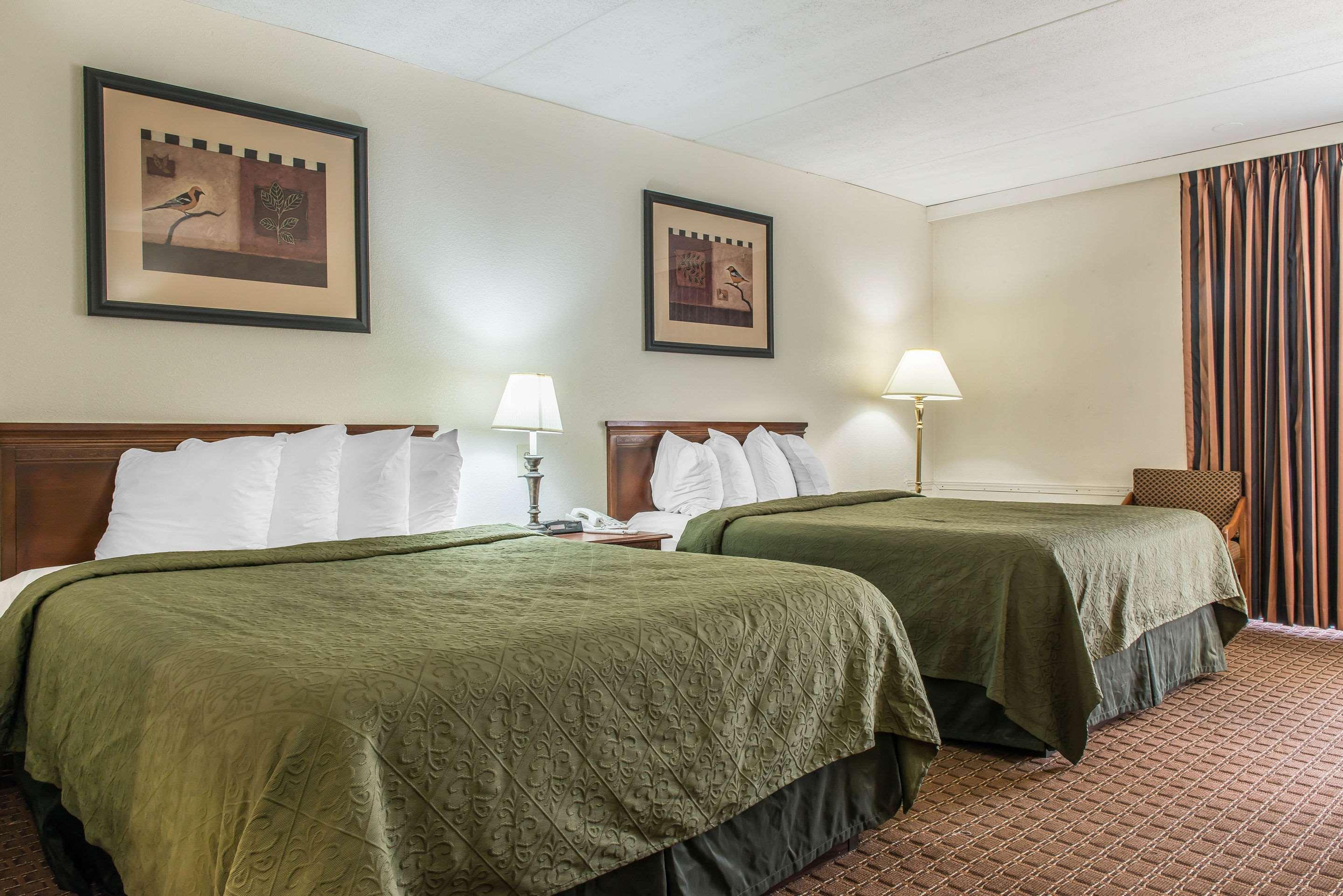 Rodeway Inn Brookville Esterno foto
